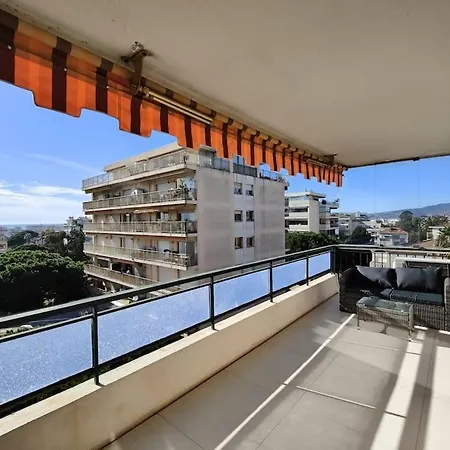Vue T2 61m²+ Parking Apartment Cannes