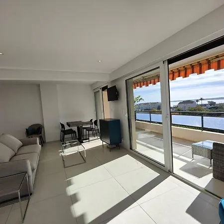 Vue T2 61m²+ Parking * Cannes